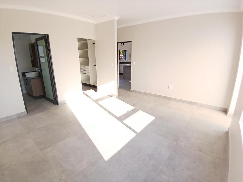 4 Bedroom Property for Sale in Stilbaai Wes Western Cape